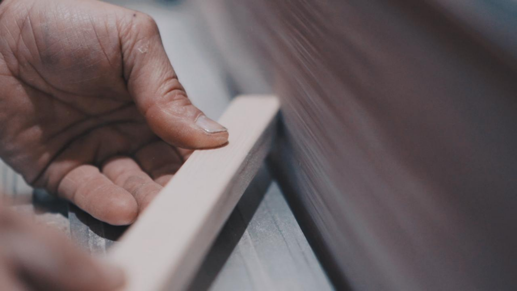 Neurrira egindako arotz lanak